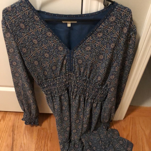 Dress - Picture 9 of 9